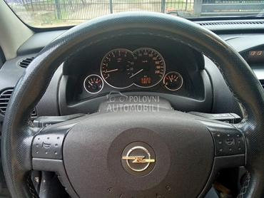 Opel Corsa C 1.7 dti