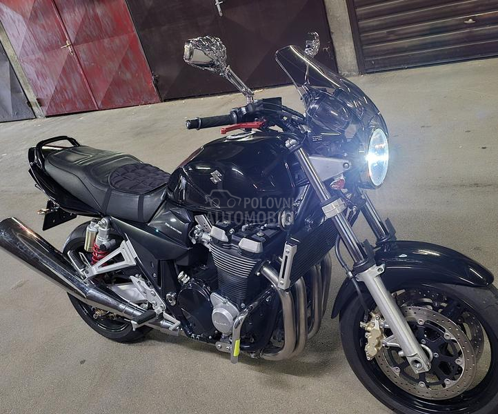 Suzuki gsx1400