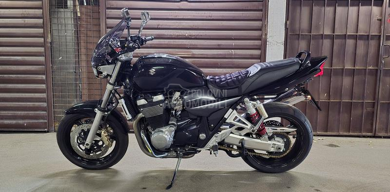Suzuki gsx1400