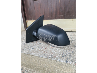Retrovizor levi mehanički crni za Volkswagen Polo od 2005. do 2009. god.