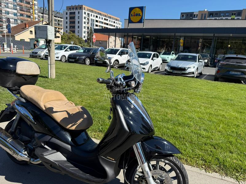 Piaggio Beverly Cruiser 500