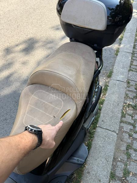 Piaggio Beverly Cruiser 500