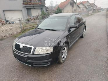 Škoda Superb 