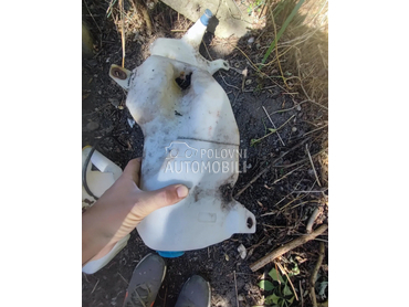 Posuda prskalica za Fiat Stilo