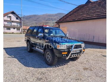 Toyota 4Runner DETALJI U TEKSTU