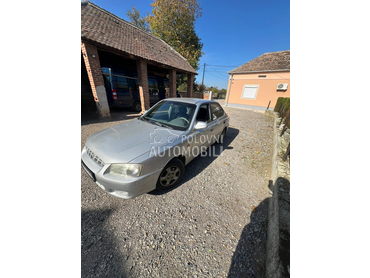 Hyundai Accent 1,3 regg 10/26