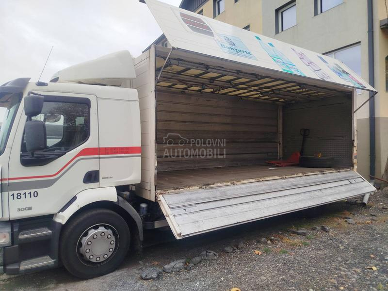 Renault MIDLUM 300.18