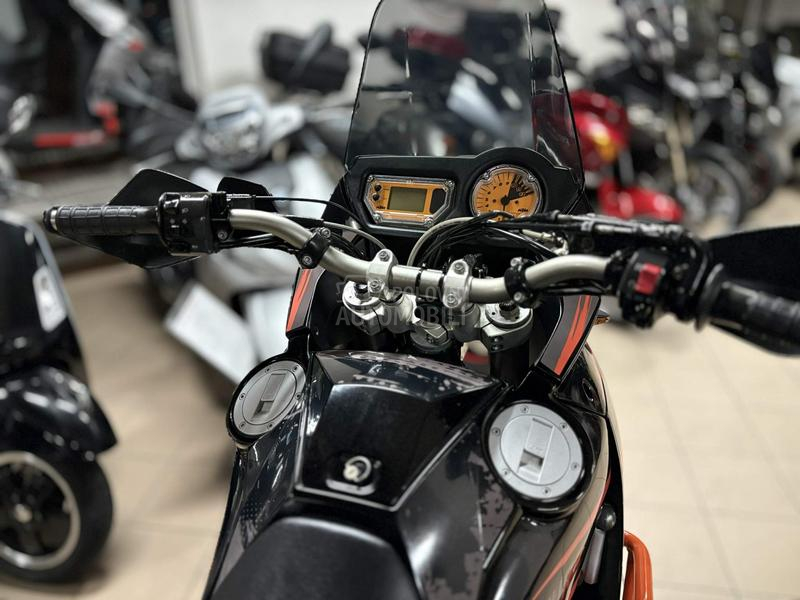 KTM 950 ADVENTURE