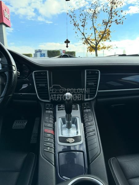 Porsche Panamera TECHART