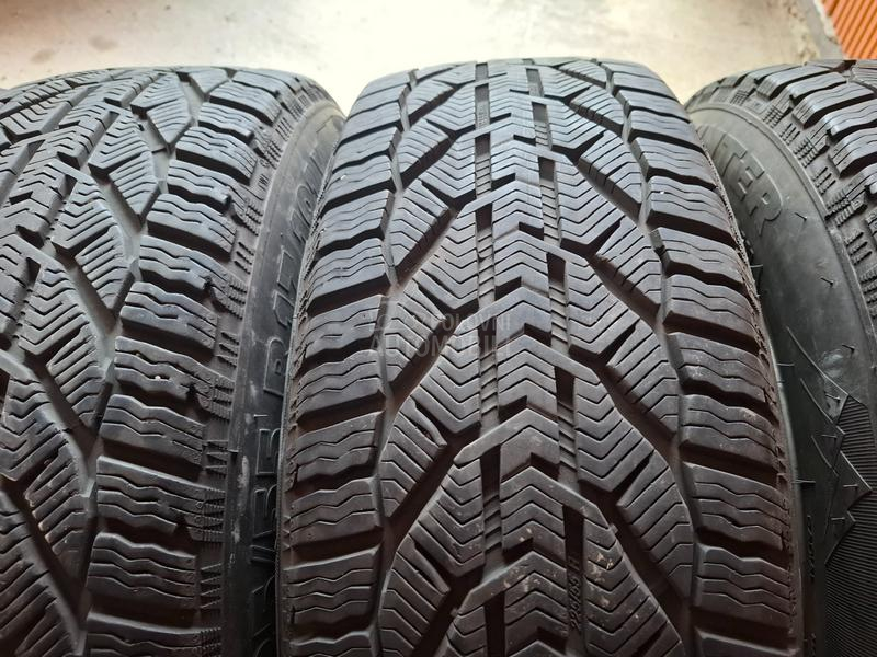 Tigar 225/55 R17 Zimska