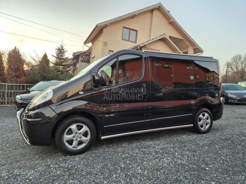 Renault Trafic 2.5 CDTI  PASSENGER