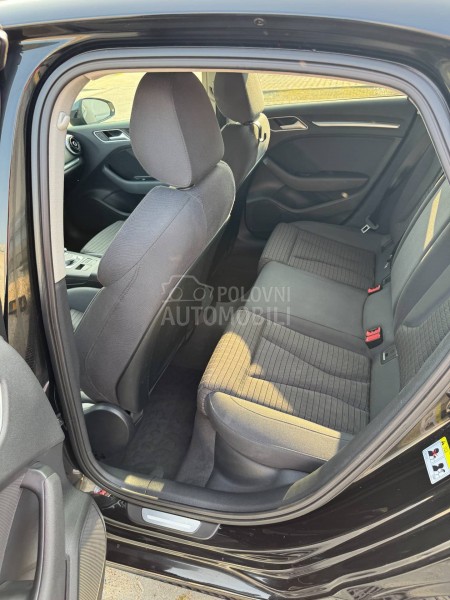 Audi A3 2.0TDI S-Tron Matrix
