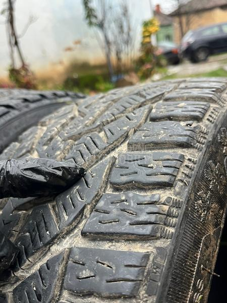 Riken 215/40 R17 Zimska