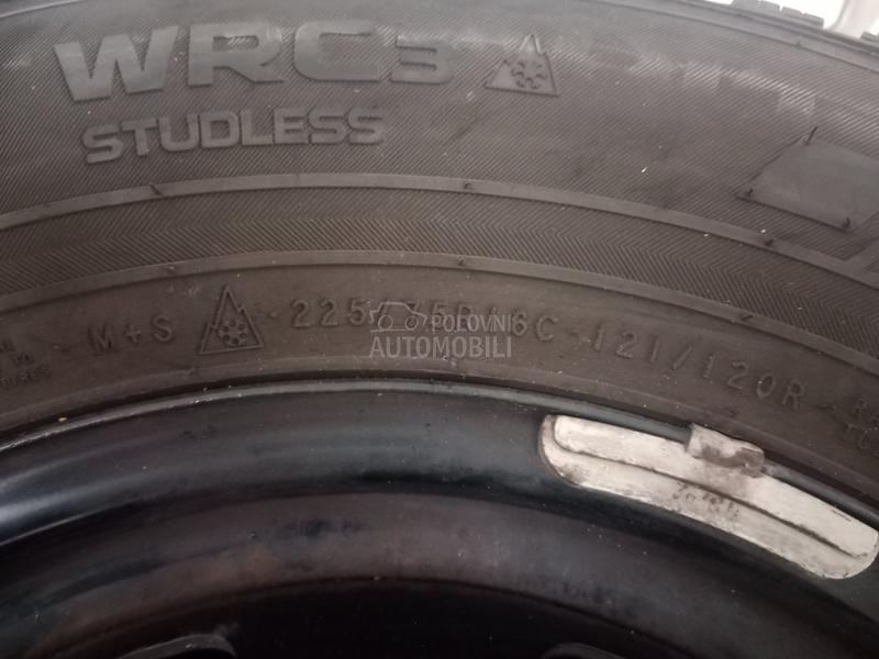 Nokian 225/75 R16 Sve sezone