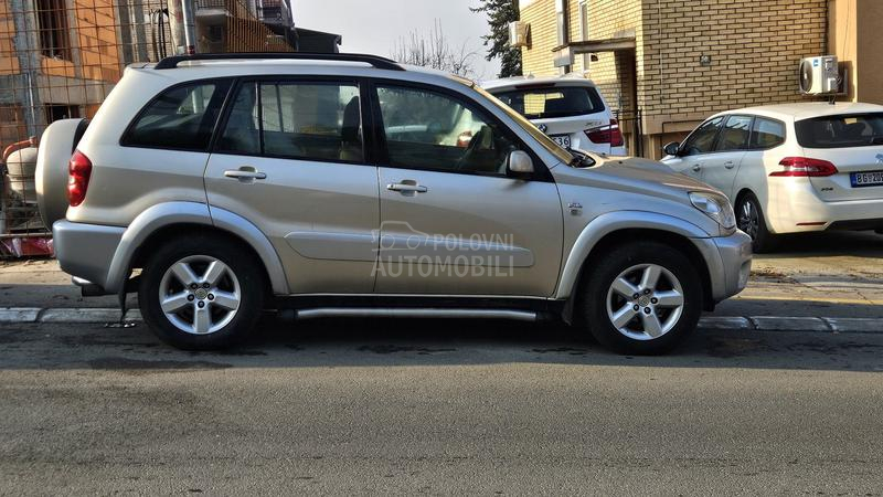 Toyota RAV 4 