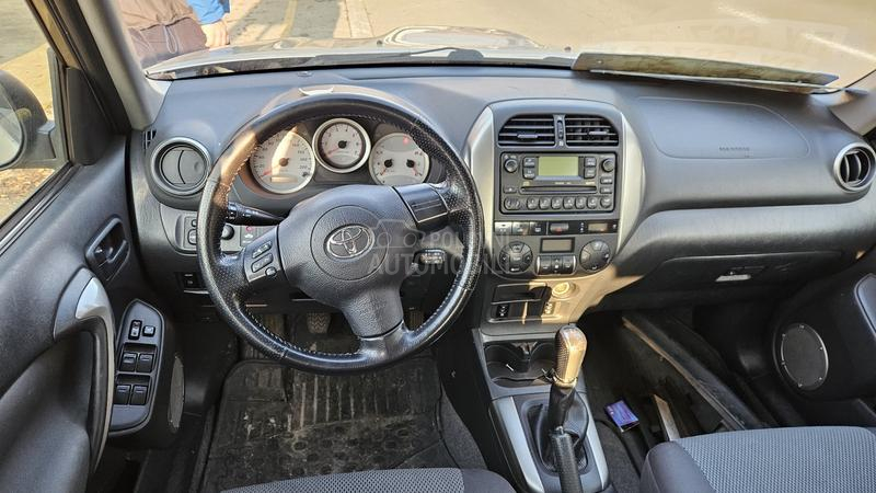 Toyota RAV 4 