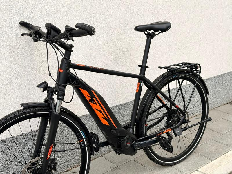 KTM MACINA 28