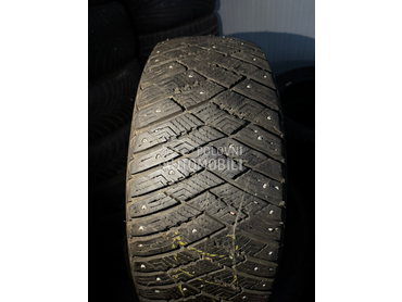 Goodyear 225/55 R17 Zimska