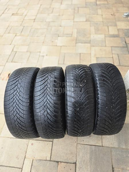 Semperit 205/55 R16 Zimska