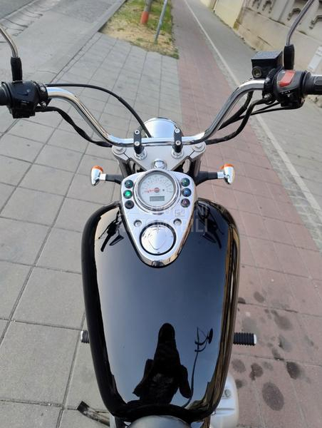 Honda Shadow VT125