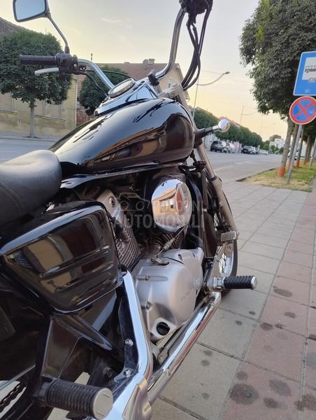 Honda Shadow VT125