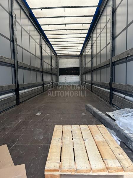 Schmitz Varios  2015.god renovian