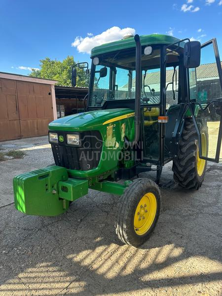 John Deere 5045D