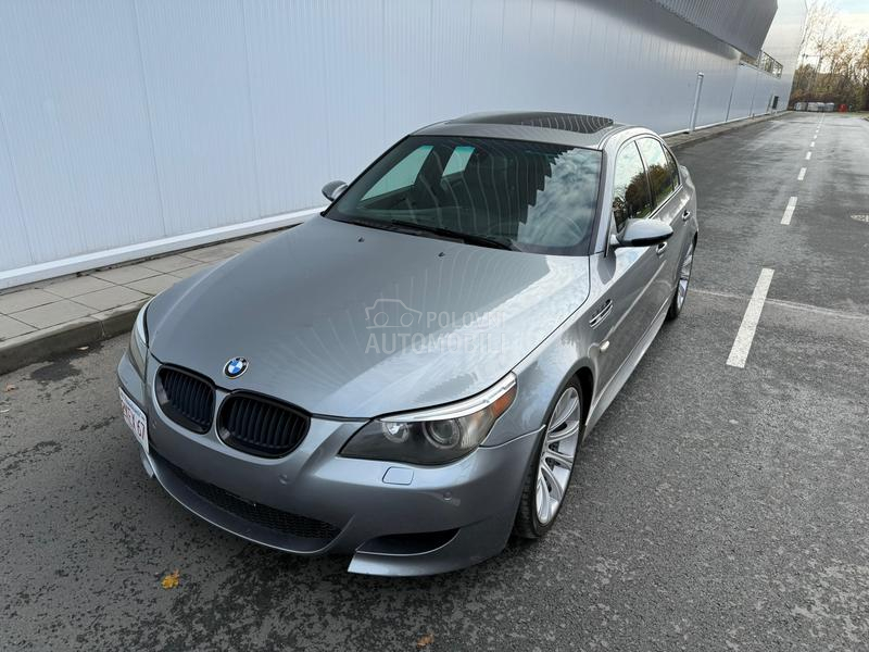 BMW M5 