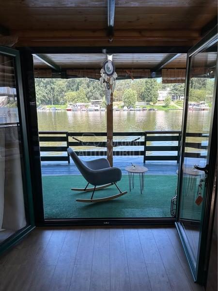 Splav na Adi Ciganliji