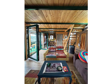 Splav na Adi Ciganliji