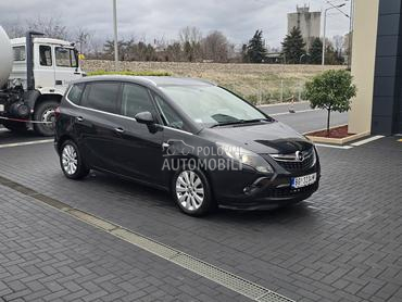 Opel Zafira 1.4COSMO/7s/car ver