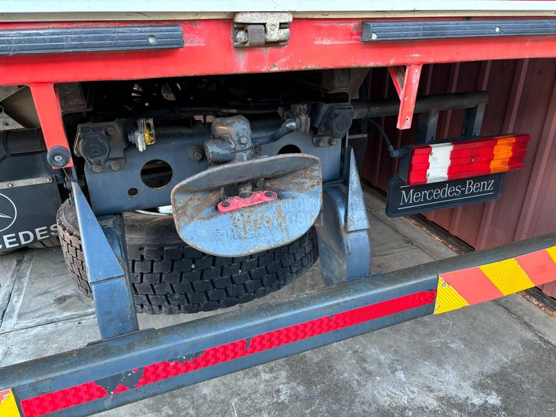 Mercedes Benz atego 1823