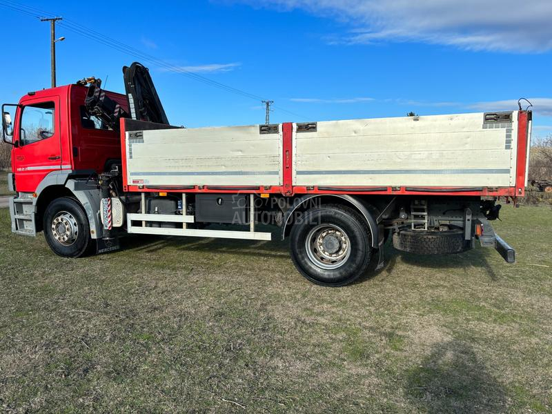 Mercedes Benz atego 1823