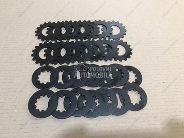 Set za popravku srednjeg nosaca kard. vratila MTZ