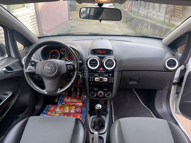 Opel Corsa D 1.4 OPC / CH /