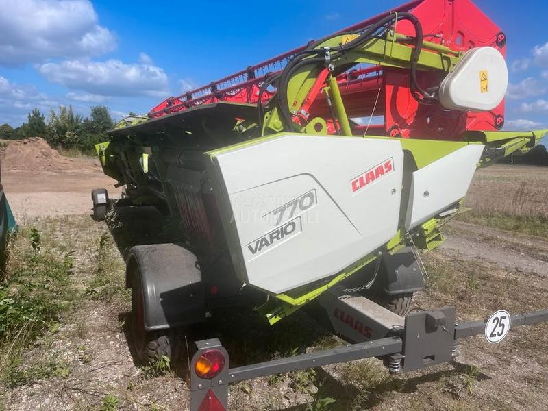 Claas Lexion 5400