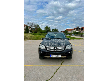 Mercedes Benz ML 320 