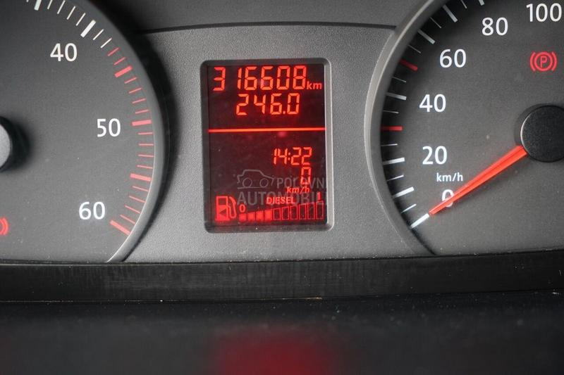 Volkswagen CRAFTER/minibus/IMP3313