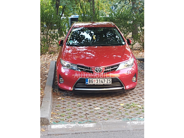 Toyota Auris 