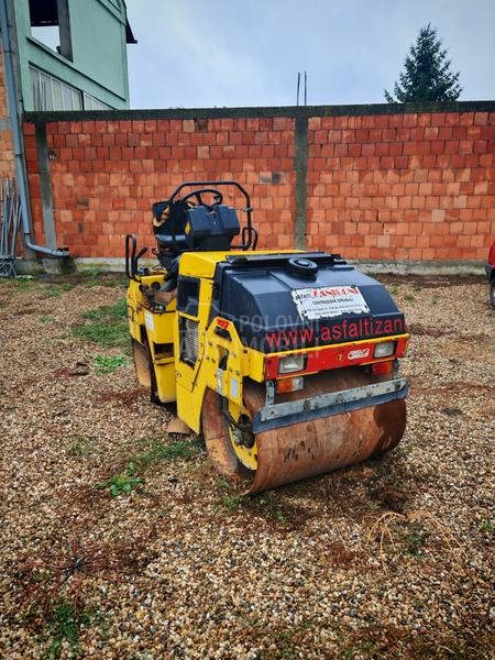 Dynapac CC102/F NEISPRAVAN