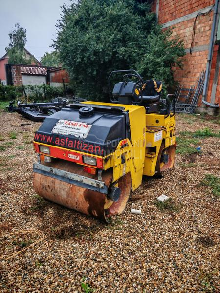 Dynapac CC102/F NEISPRAVAN