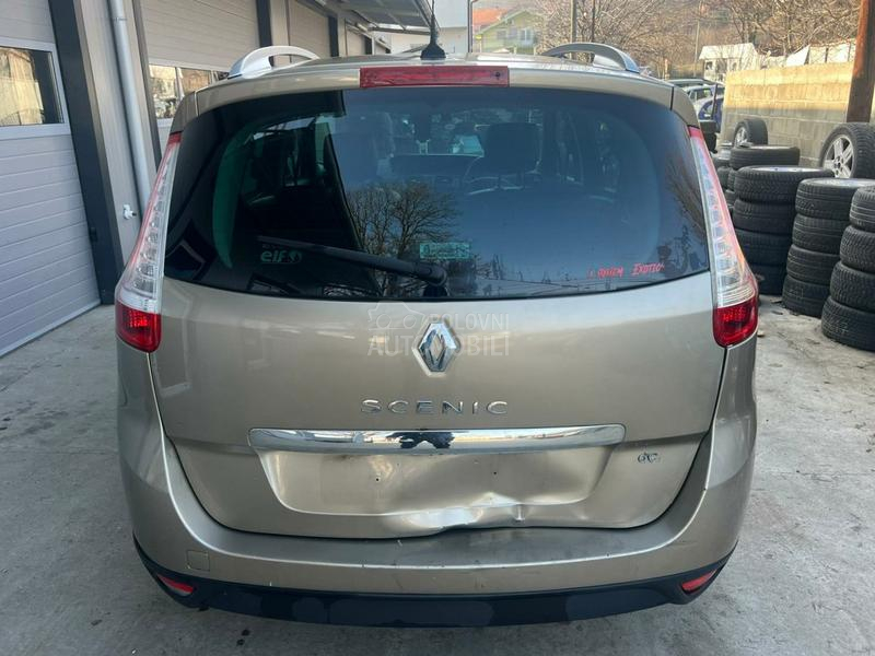 Renault Grand Scenic III 2015. god. -  kompletan auto u delovima