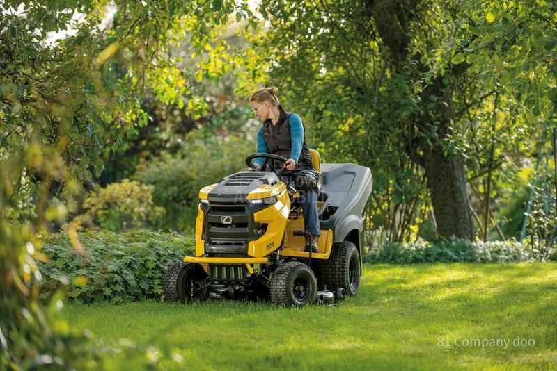 Cub Cadet XT2 QR106