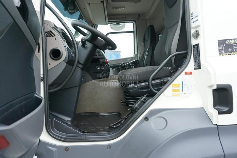 DAF CF platformom DOM1742