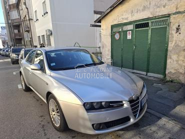 Alfa Romeo 159 