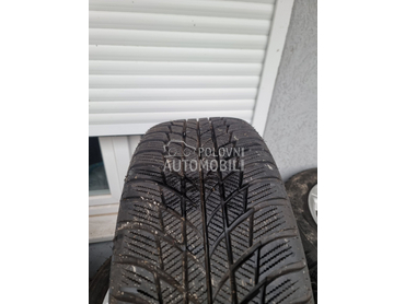 Bridgestone 225/50 R17 Zimska