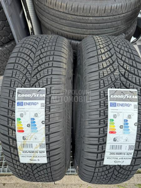 Goodyear 205/60 R16 Zimska
