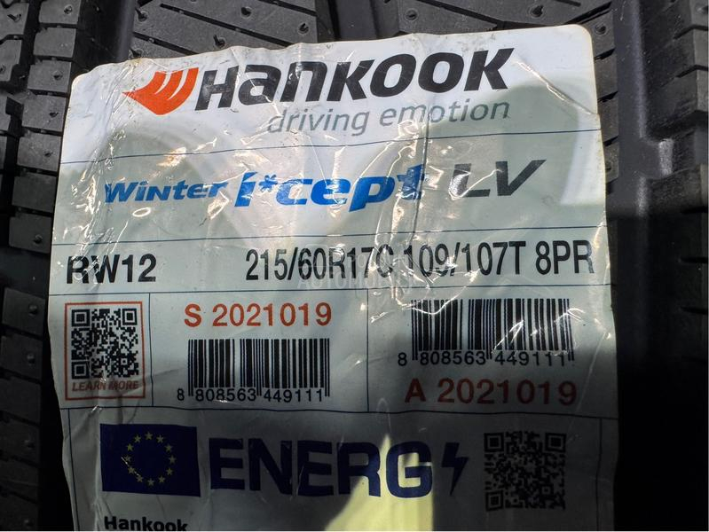 Hankook 215/60 R17 Zimska