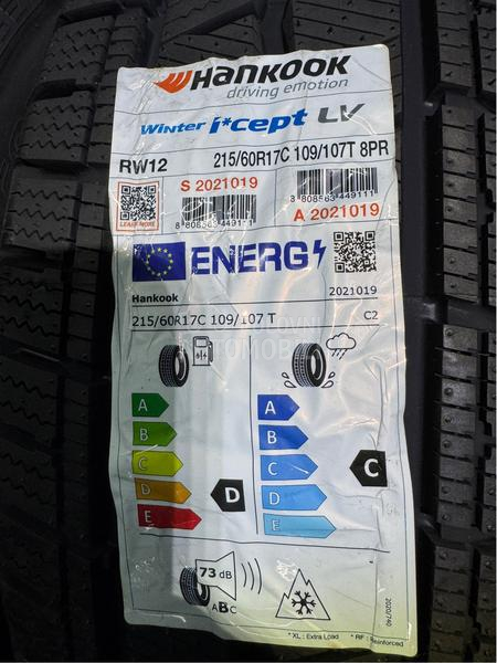 Hankook 215/60 R17 Zimska