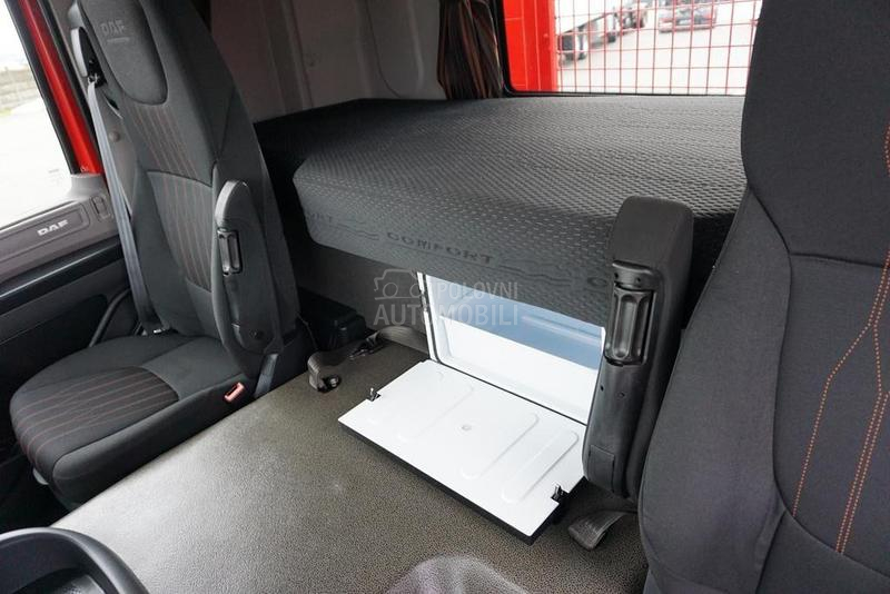 DAF CF platformom DOM1747